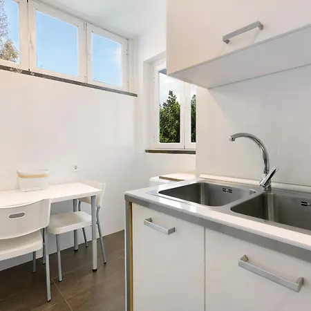 Апартаменты Spacious T3 Near Эшторил